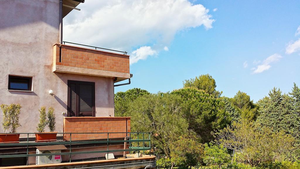 Etna Holiday Home Nicolosi Szoba fotó